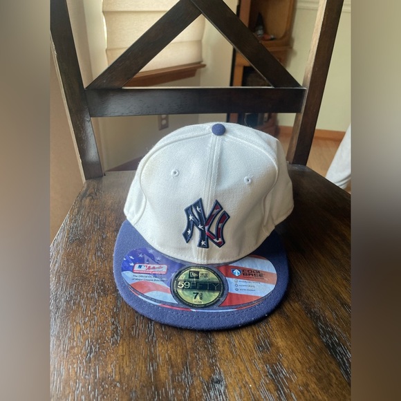 New Era Accessories New Era Fitted Yankees Hat Poshmark
